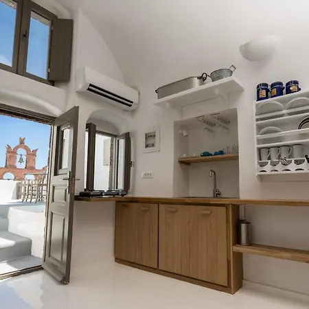 Astrea Suites 